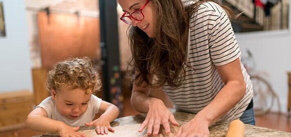  toddler_eating_habits_02_learn_14_ways_to_raise_a_healthy_eater_06
